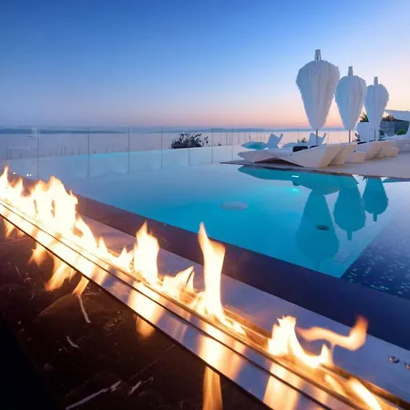 Posh Luxury Split