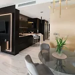 Posh Luxury Apartman *