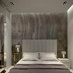 Posh Luxury Split