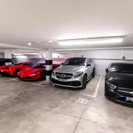 Posh Luxury アパート *