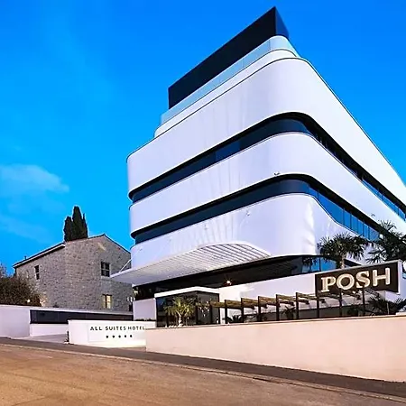 Posh Luxury *