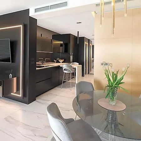 Posh Luxury *