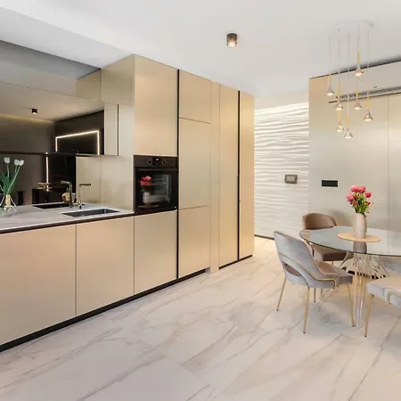 Posh Luxury * Split