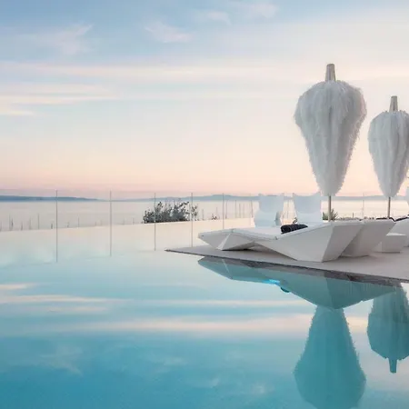 Posh Luxury شقة سبليت