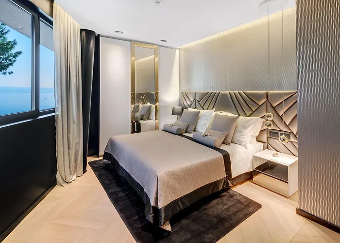 Posh Luxury Apartmán