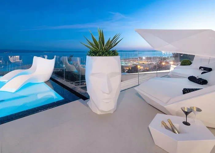 Posh Luxury * スプリト