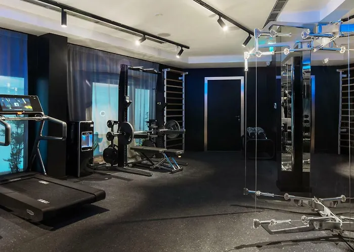 アパート Posh Luxury